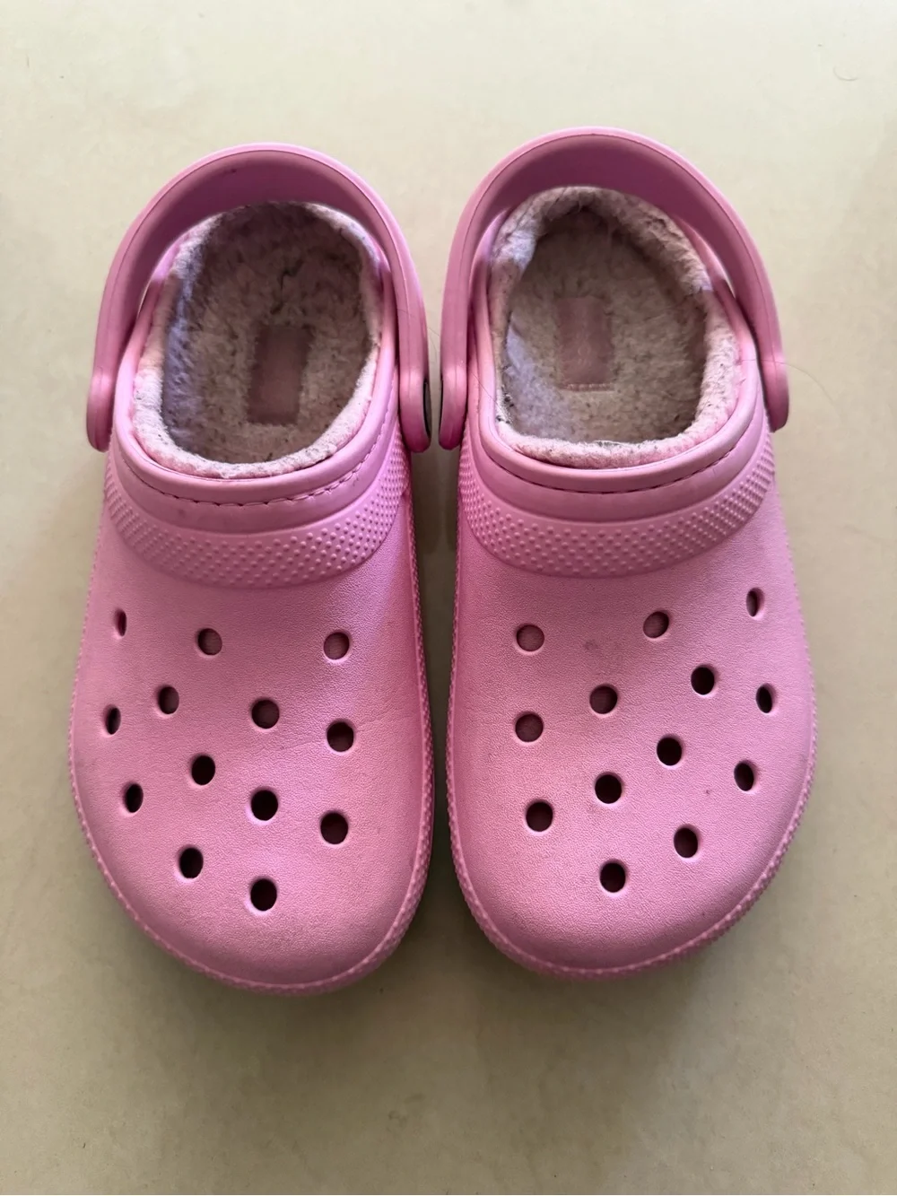 CROCS Kids Pink Fleece-Lined Clogs